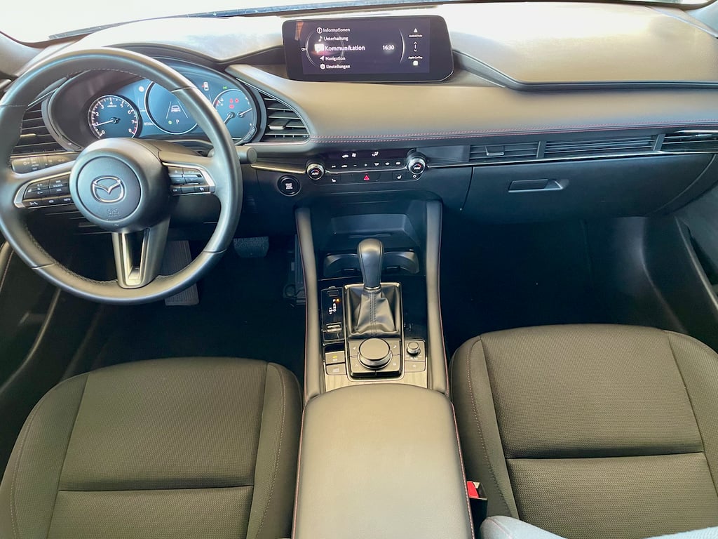 Auto Abo Foto Nummer 10 von 16