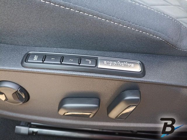 Auto Abo Foto Nummer 8 von 16