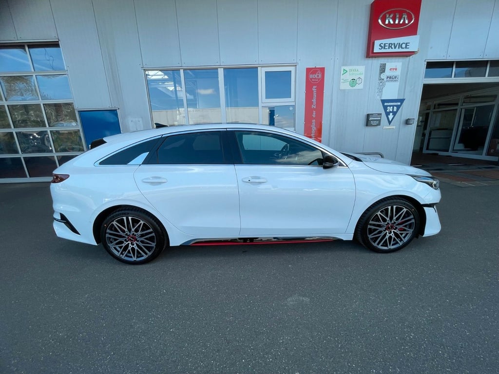 Auto Abo Foto Nummer 2 von 15