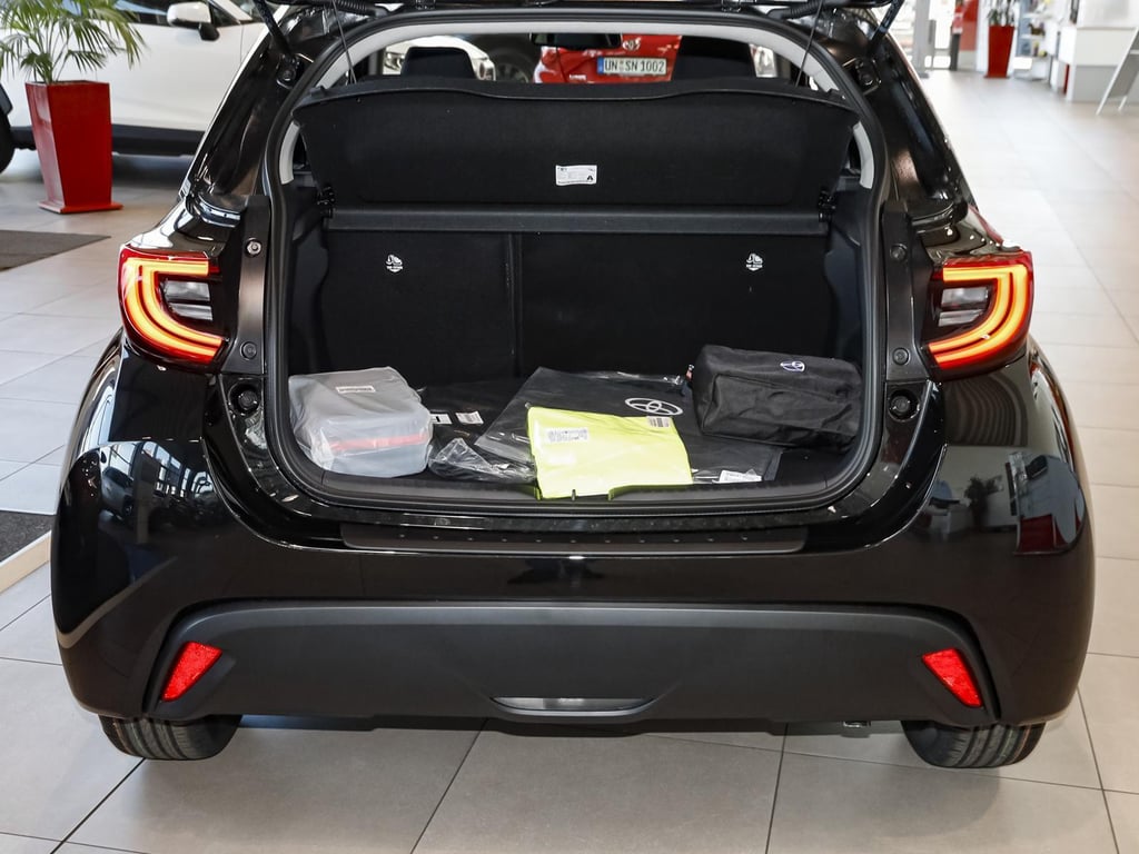 Auto Abo Foto Nummer 3 von 20