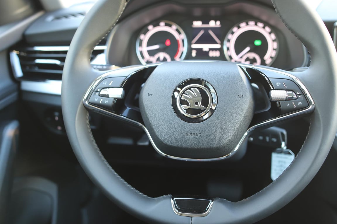 Auto Abo Foto Nummer 9 von 20