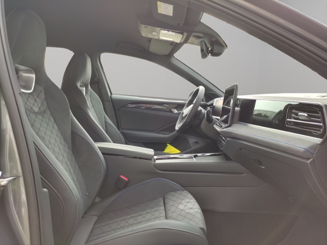 Auto Abo Foto Nummer 8 von 17