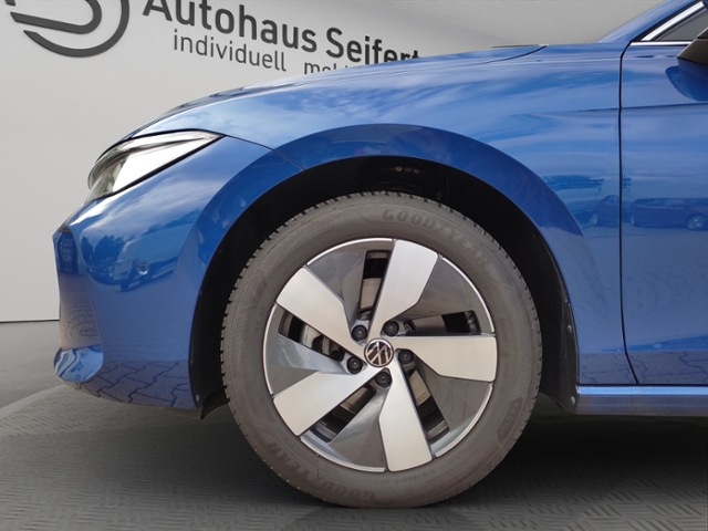 Auto Abo Foto Nummer 10 von 17