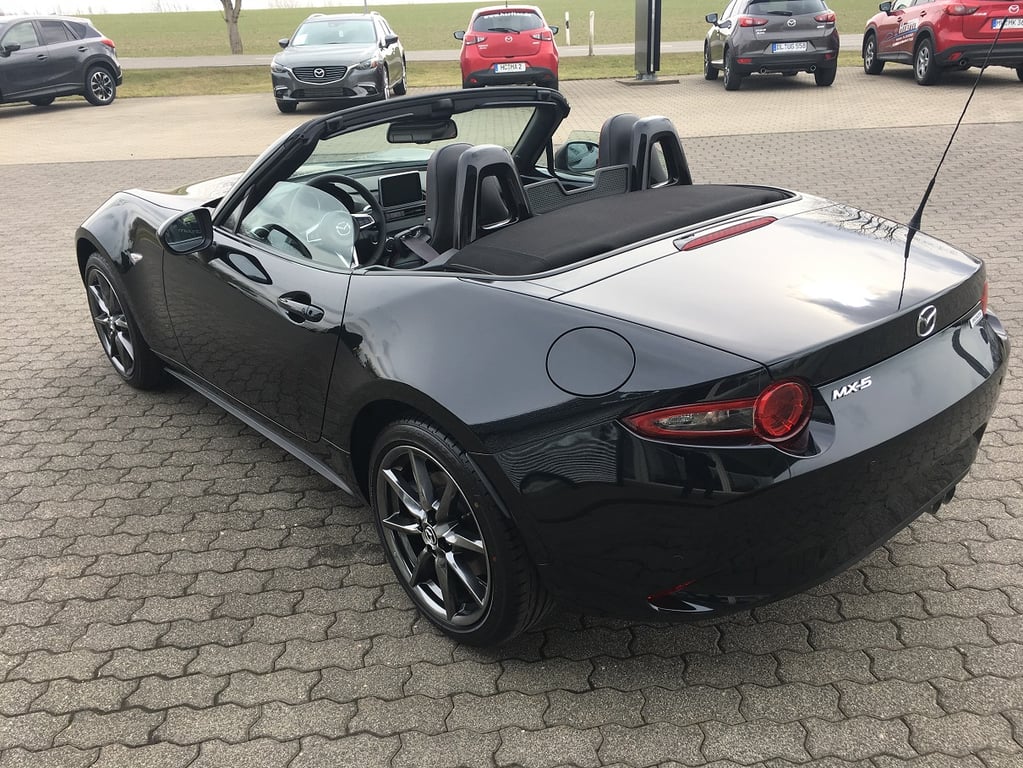 Auto Abo Foto Nummer 5 von 13