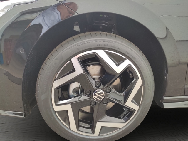 Auto Abo Foto Nummer 6 von 14