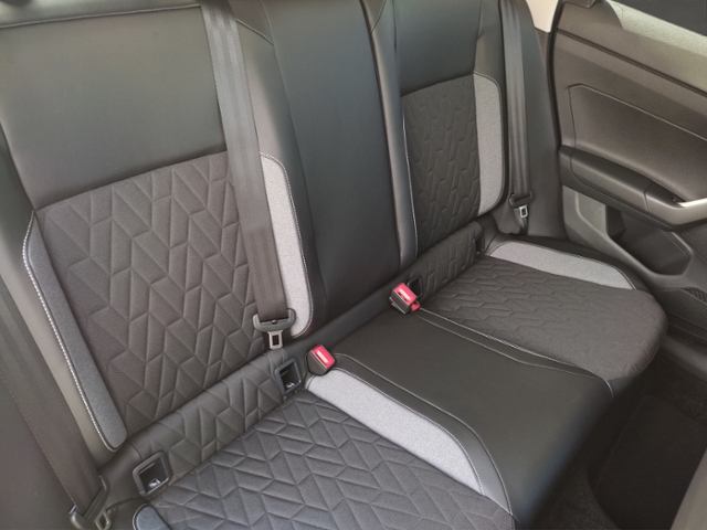 Auto Abo Foto Nummer 7 von 17