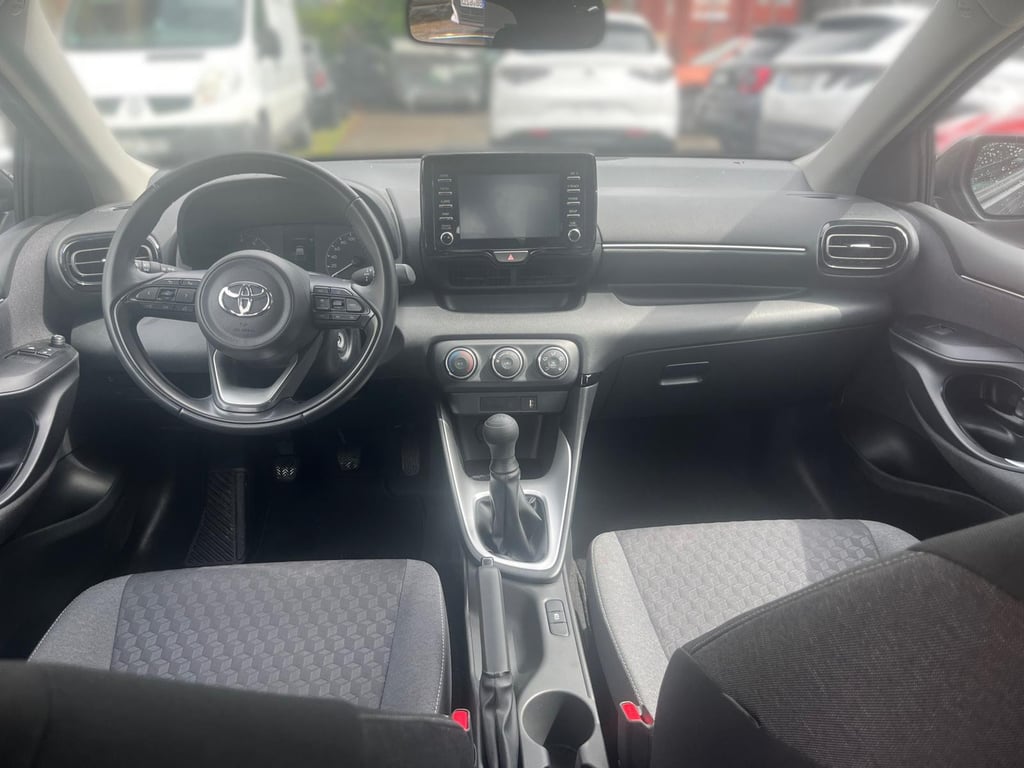 Auto Abo Foto Nummer 7 von 13