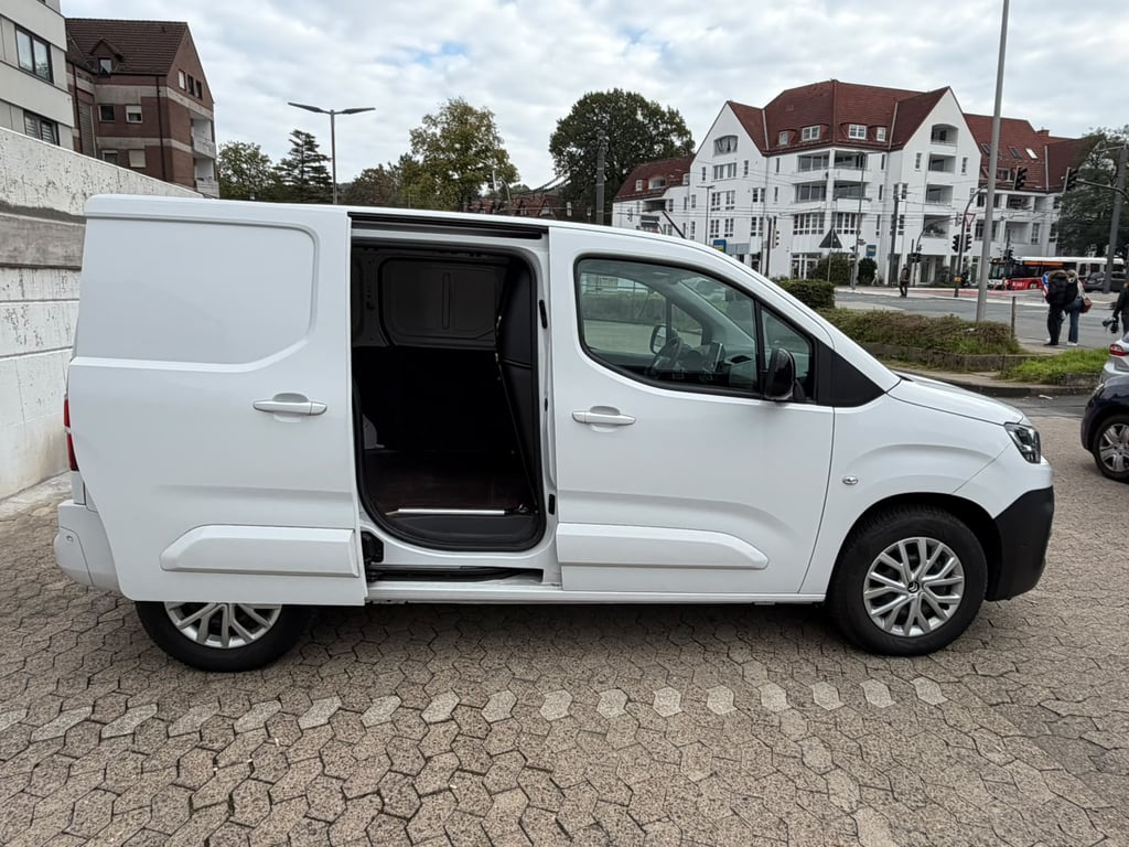 Auto Abo Foto Nummer 6 von 12