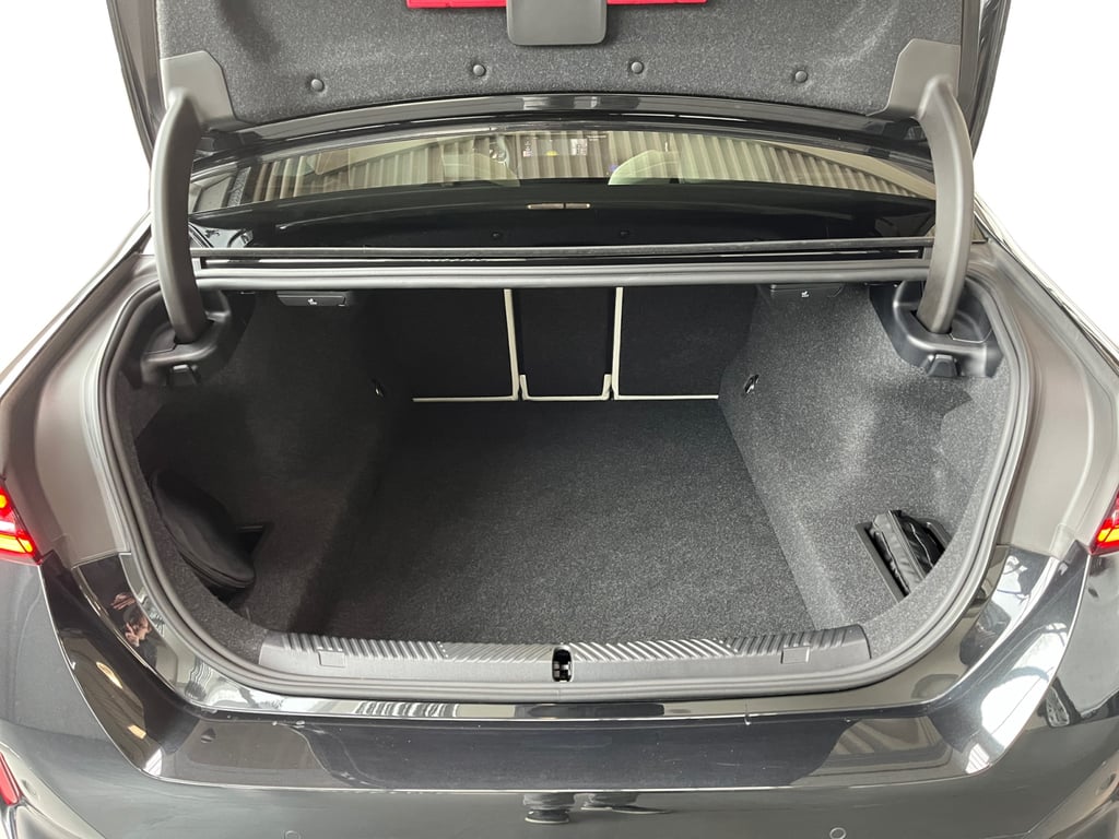 Auto Abo Foto Nummer 2 von 20