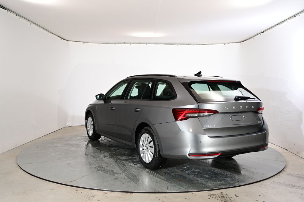 Auto Abo Foto Nummer 3 von 12