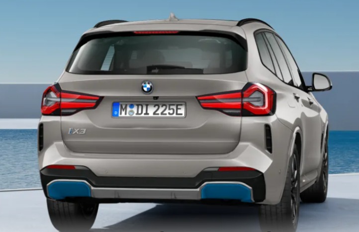 BMW-IX3-M-Sport-silber-hinten.jpeg