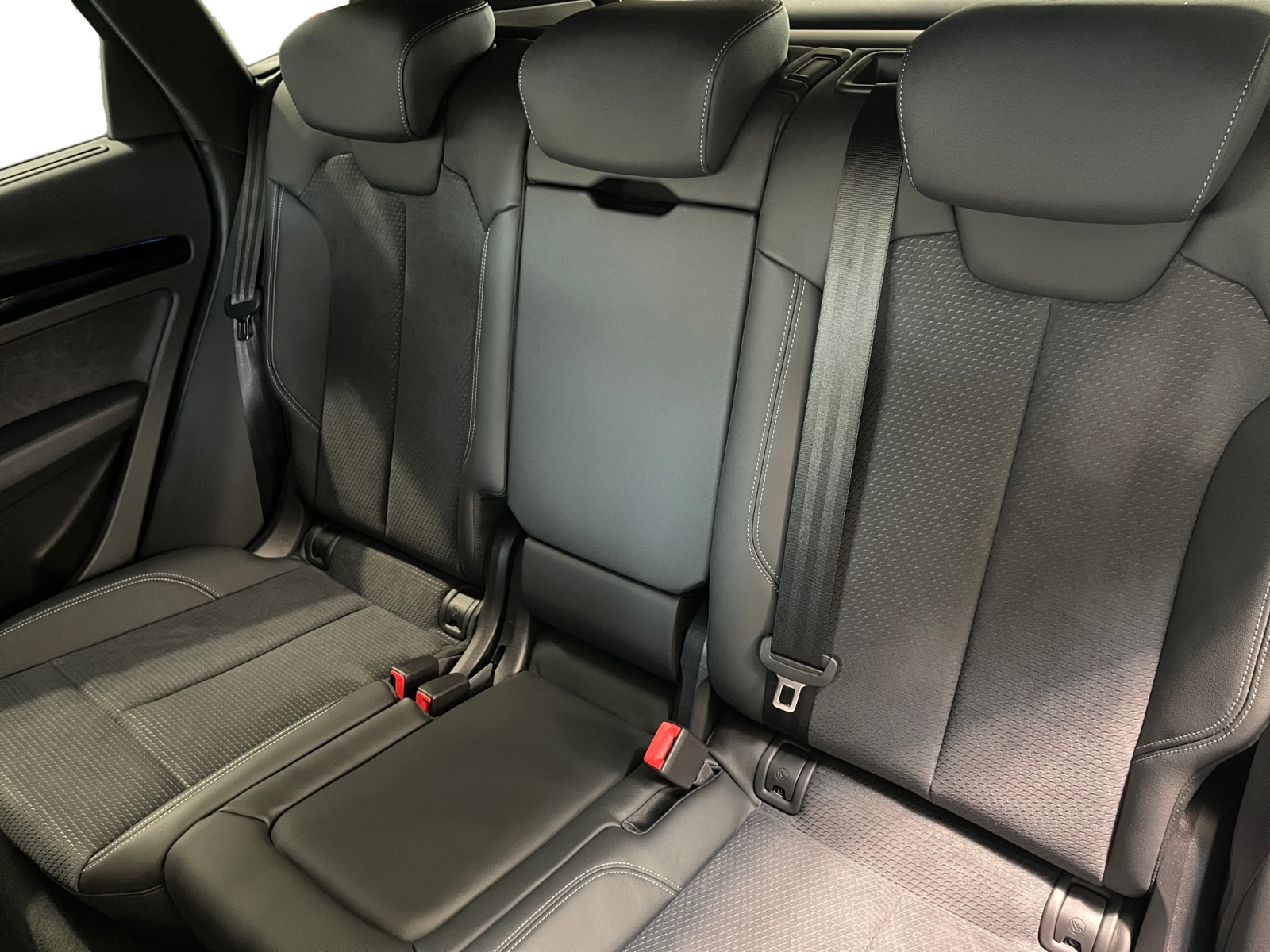 Angebotsdetails Audi SQ5 Gletscherweiss