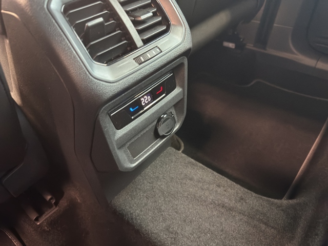 Angebotsdetails Volkswagen Tiguan Grau (Delfingrau Metallic)