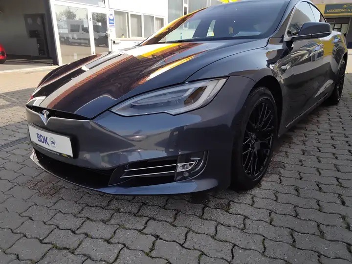 Auto Abo Foto Nummer 8 von 12