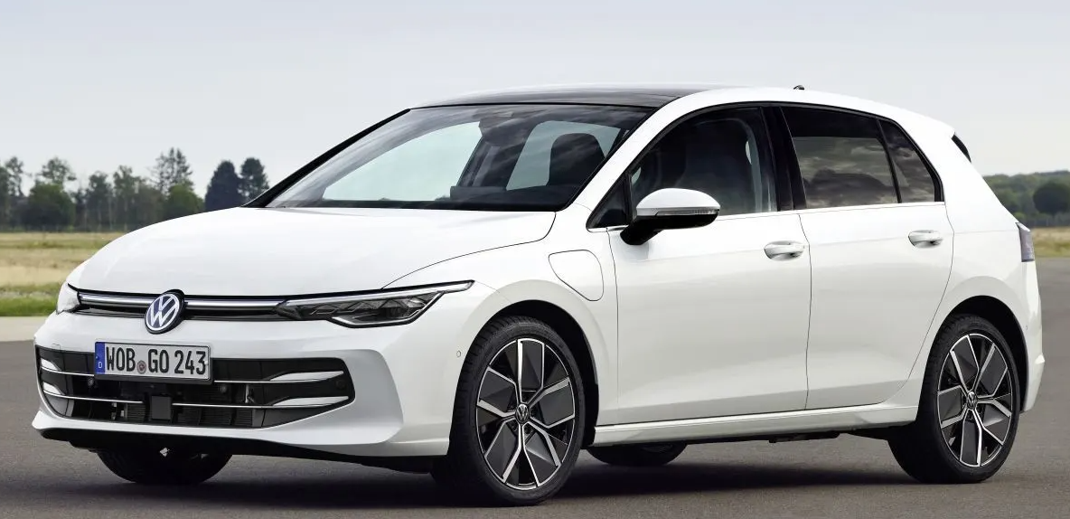Angebotsdetails Volkswagen Golf auf Anfrage